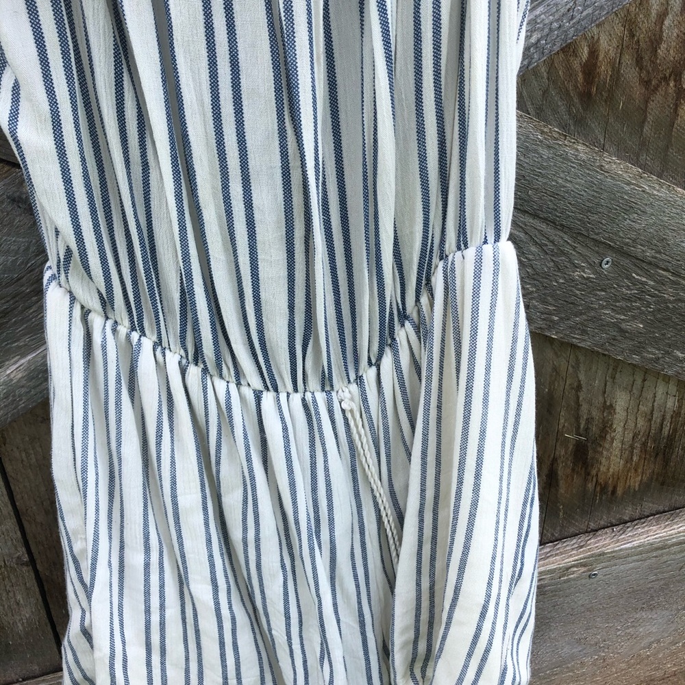 Striped romper - Picture 2 of 5
